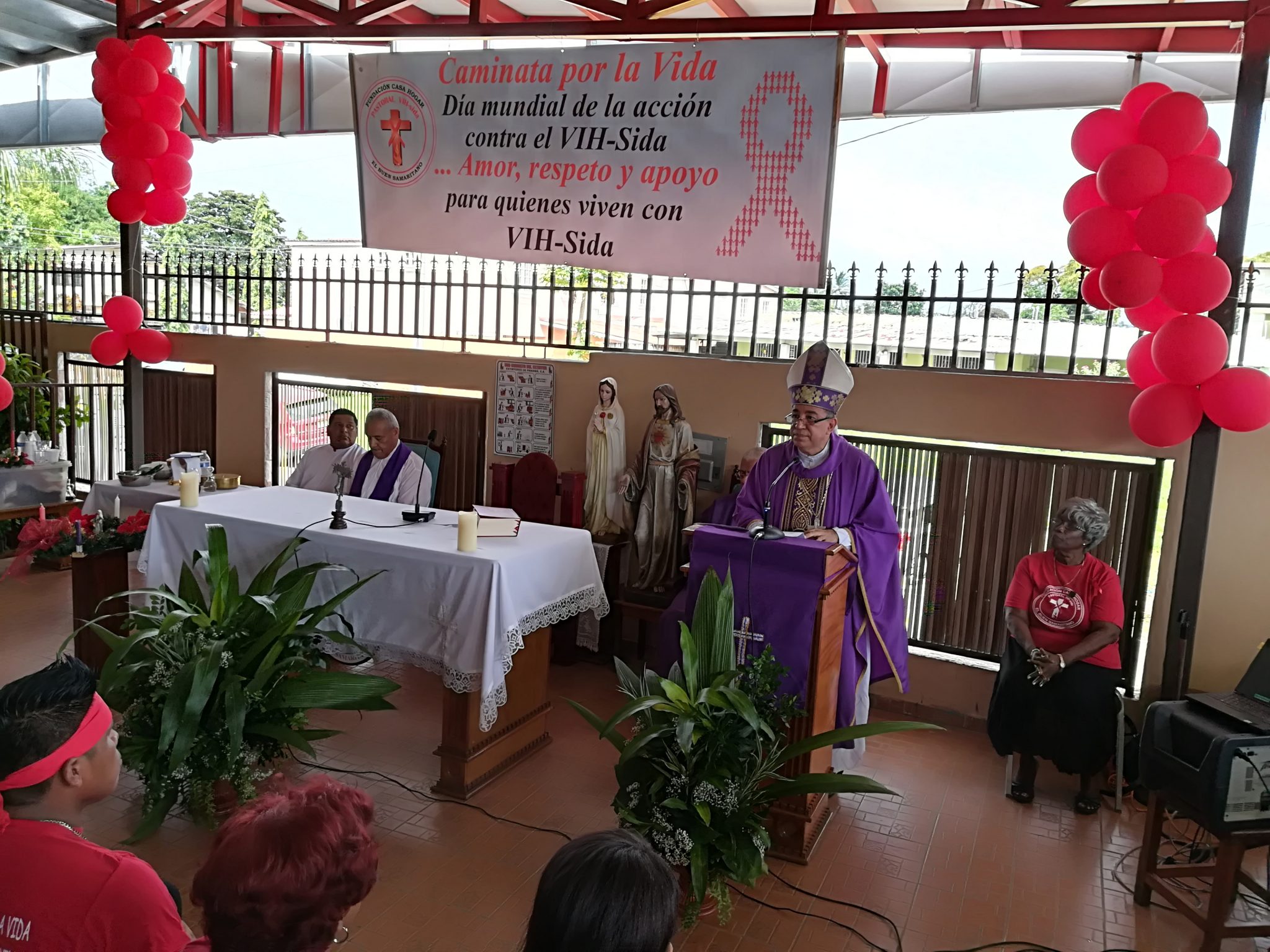 Iglesia Católica reafirma defensa, atención y acompañamiento de las personas con VIH-SIDA