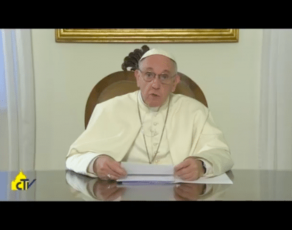 Recalca el Papa Francisco, "El político debe ser mártir del servicio"