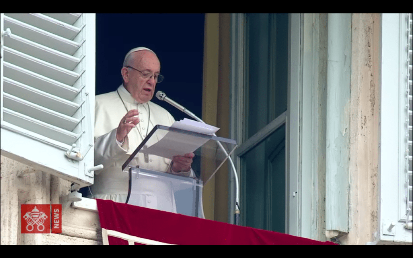 "Cada uno de nosotros, en tanto que ser humano, está en búsqueda" - Papa Francisco