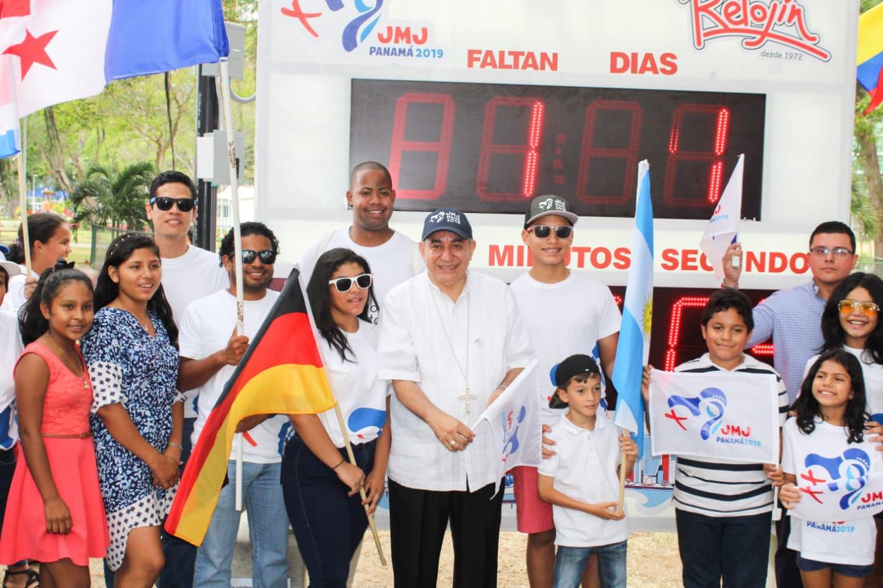 Panamá instala reloj de conteo regresivo para la JMJ 2019