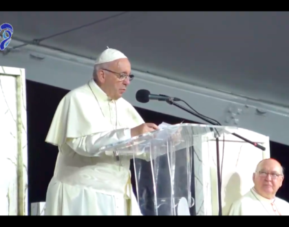 600.000 participan en la Vigilia con el Papa
