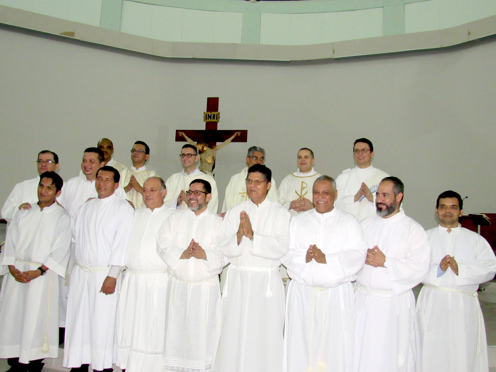 Diez aspirantes al Diaconado Permanente fueron Instituidos al Ministerio del Acolitado