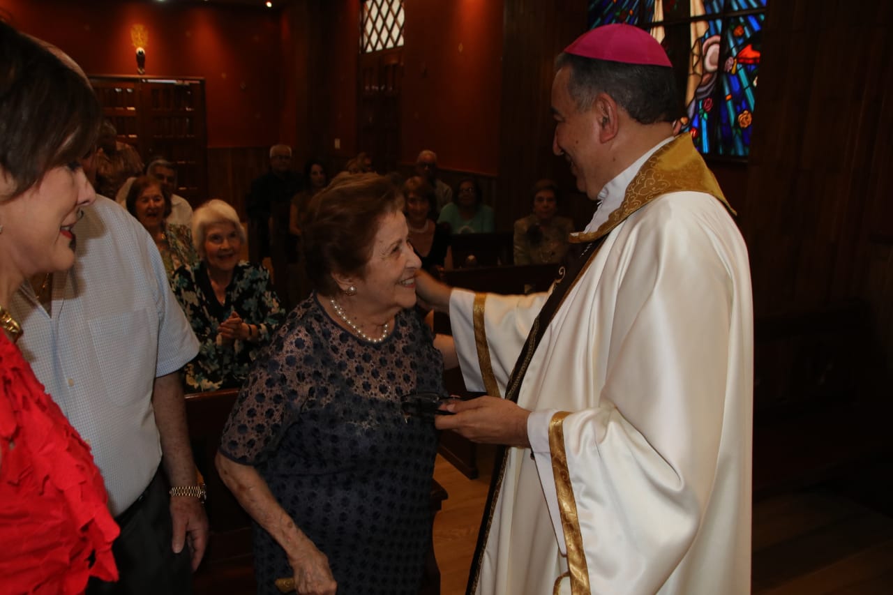 Una vida dedicada a Dios: 100 años de Mercedes Arias de Lloyd