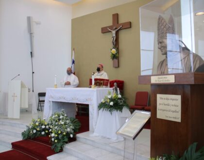 Homilía Martes 20 de Octubre - Triduo San Juan Pablo II - Capilla San Juan Pablo II Albrook