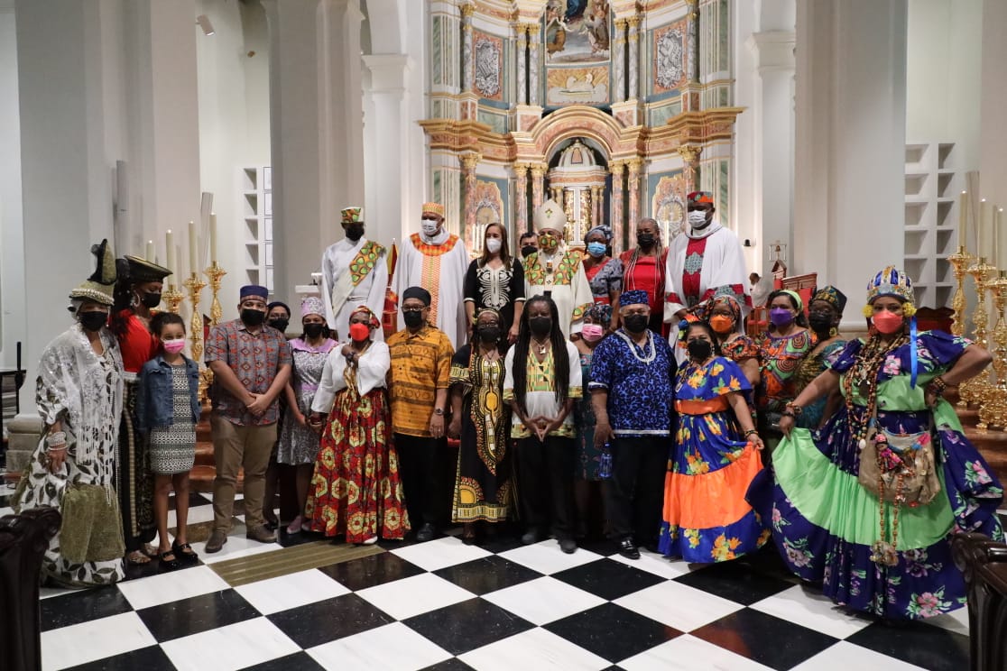 Mons. Ulloa: “Como país tenemos que romper con el racismo y la discriminación racial”