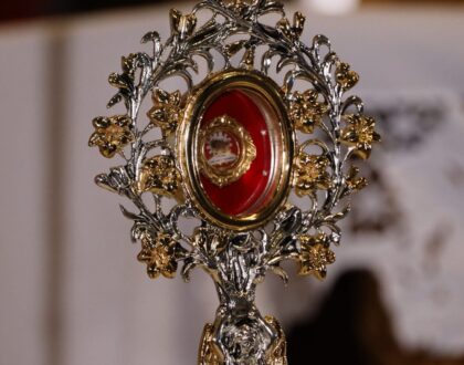 Arquidiócesis de Panamá recibe la reliquia  del beato venezolano Dr. Jose Gregorio