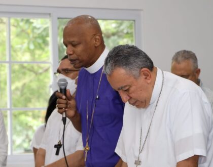 Mons. Ulloa pide: “Intensificar la oración por la paz, la reconciliación y la unidad entre los panameños”