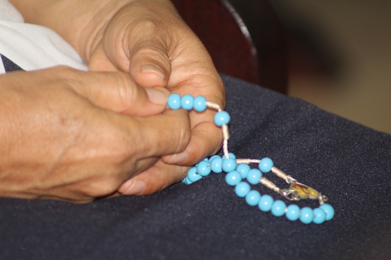 Personal del Arzobispado y grupos laicales realizan jornada de oración por el diálogo y la paz en nuestro país