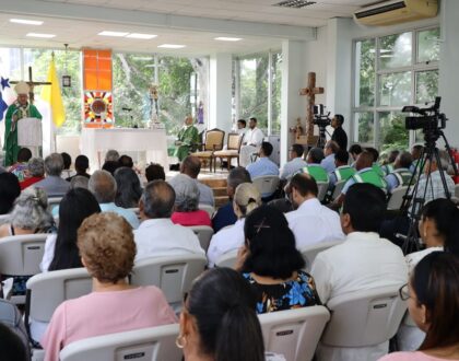 Llamado del arzobispo: 'Herir a una mujer es ultrajar a Jesucristo'