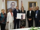 PROPAFA reconoce compromiso de monseñor Ulloa con la salud