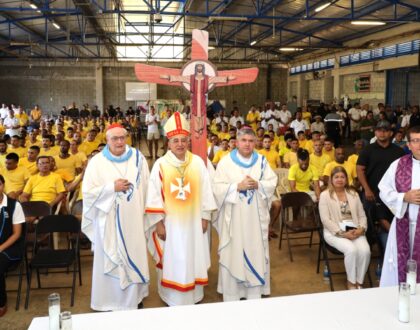 Mucha alegría y signos se vivió en la Apertura de la Puerta Jubilar del Centro Penitenciario La Joya