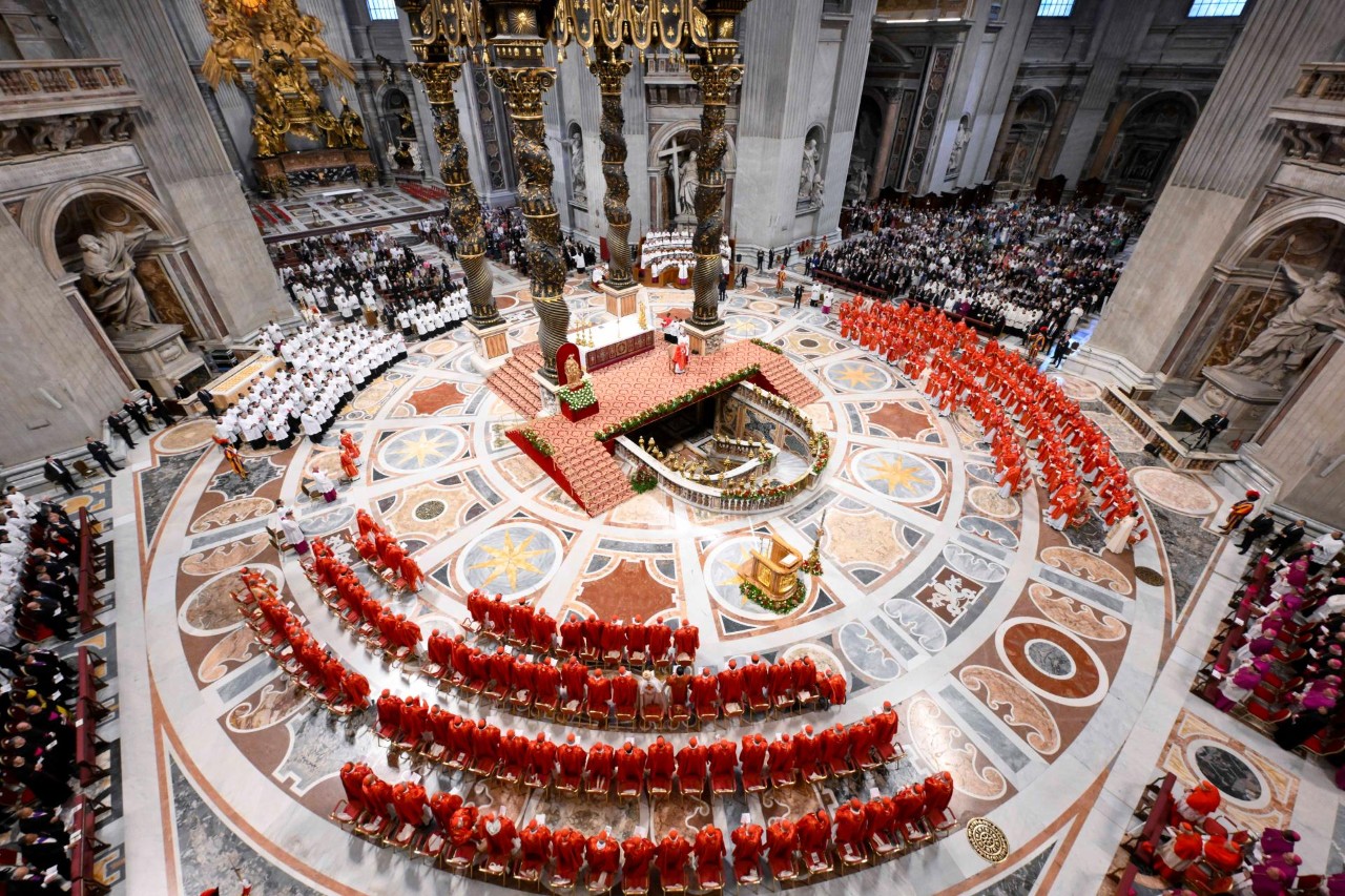 Misa pro eligendo Pontifice en San Pedro