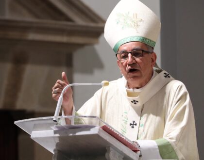 Homilía Domingo “El Buen Pastor da la vida por sus ovejas” (Jn 10,11)