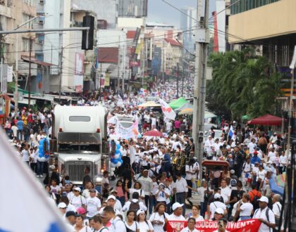 Una vez más Panamá manifestó masivamente la defensa del proyecto original de la familia