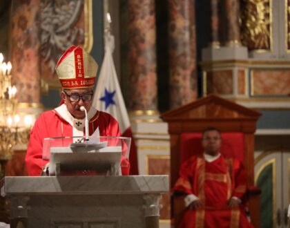 MENSAJE DE LA ARQUIDIÓCESIS DE PANAMÁ AL SANTO PADRE LEÓN XVI