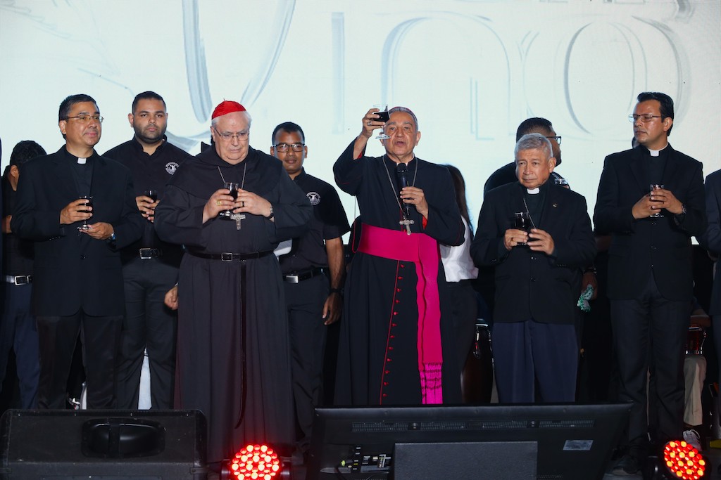 Cena de Pan y Vino con alegría  se celebró nuevamente en la modalidad presencial