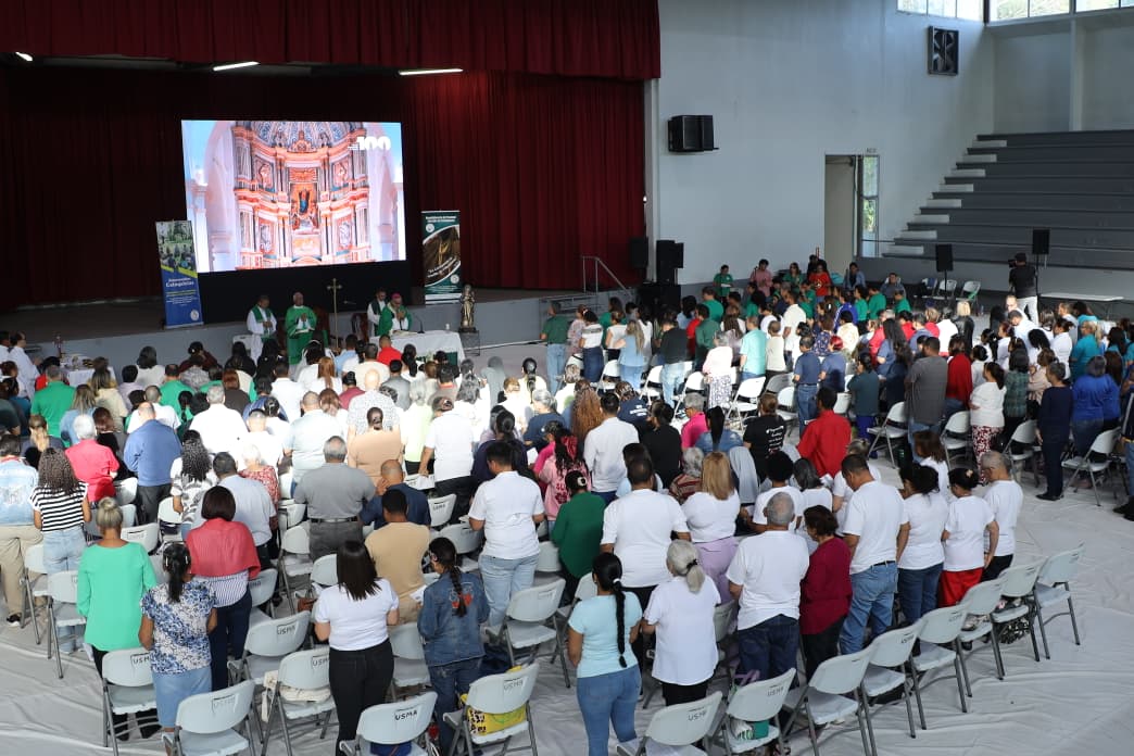 Cerca de 600 catequistas renuevan su misión con el instrumento de planificación catequética