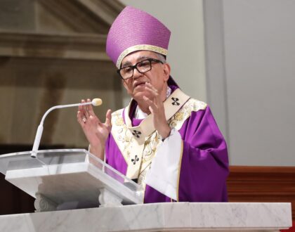 La mujer no es espectáculo ni mercancía