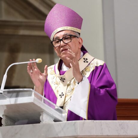 La mujer no es espectáculo ni mercancía