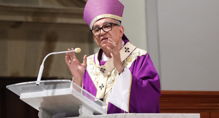 La mujer no es espectáculo ni mercancía