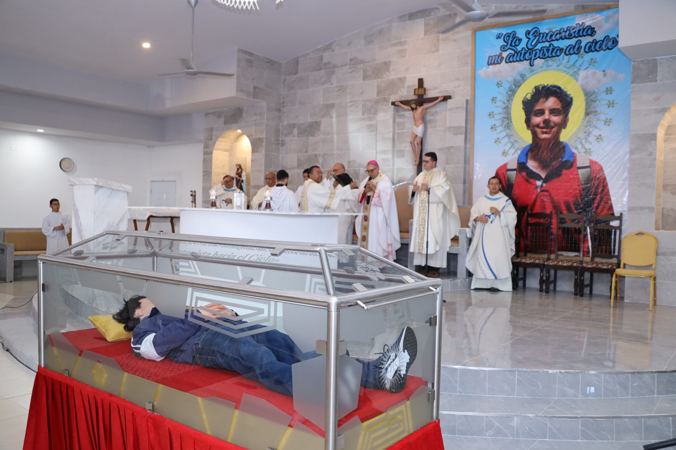 La Arquidiócesis de Panamá tiene oficialmente una parroquia dedicada a San Carlo Acutis