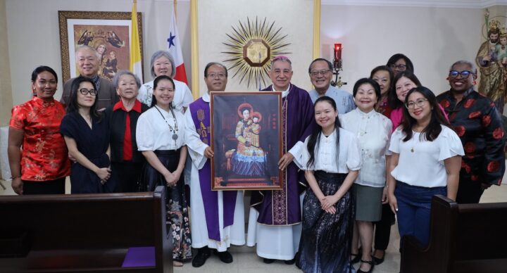 Panamá y la Iglesia están edificadas por la comunidad chino-panameña