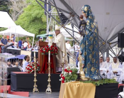 “Panamá está herida” Arzobispo Ulloa denuncia las llagas del país y exige una respuesta urgente ante la crisis social