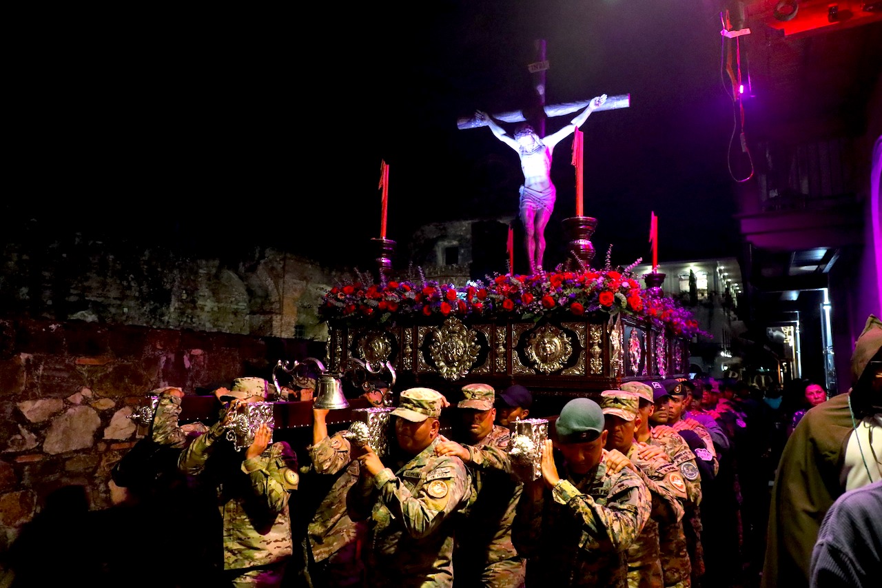 Cristo de la Buena Muerte, el Martes Santo dedicada a estamentos de seguridad del país