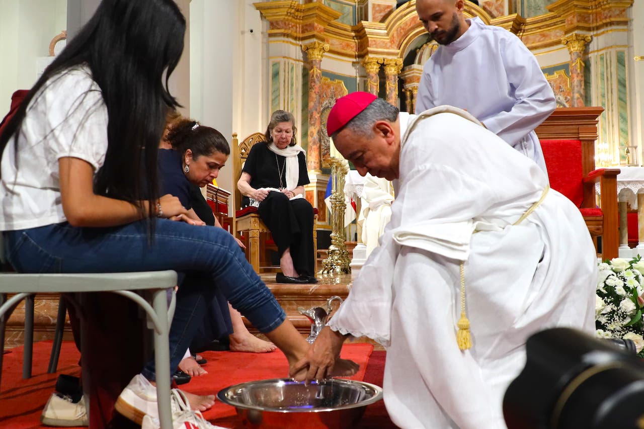 llamados a vivir la Eucaristía como  encuentro real con Cristo y servicio al prójimo