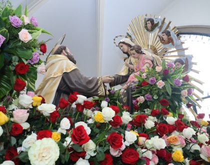 Parroquia Nuestra Señora del Carmen, celebra a su Patrona con llamado a ser “casa y escuela de comunión”